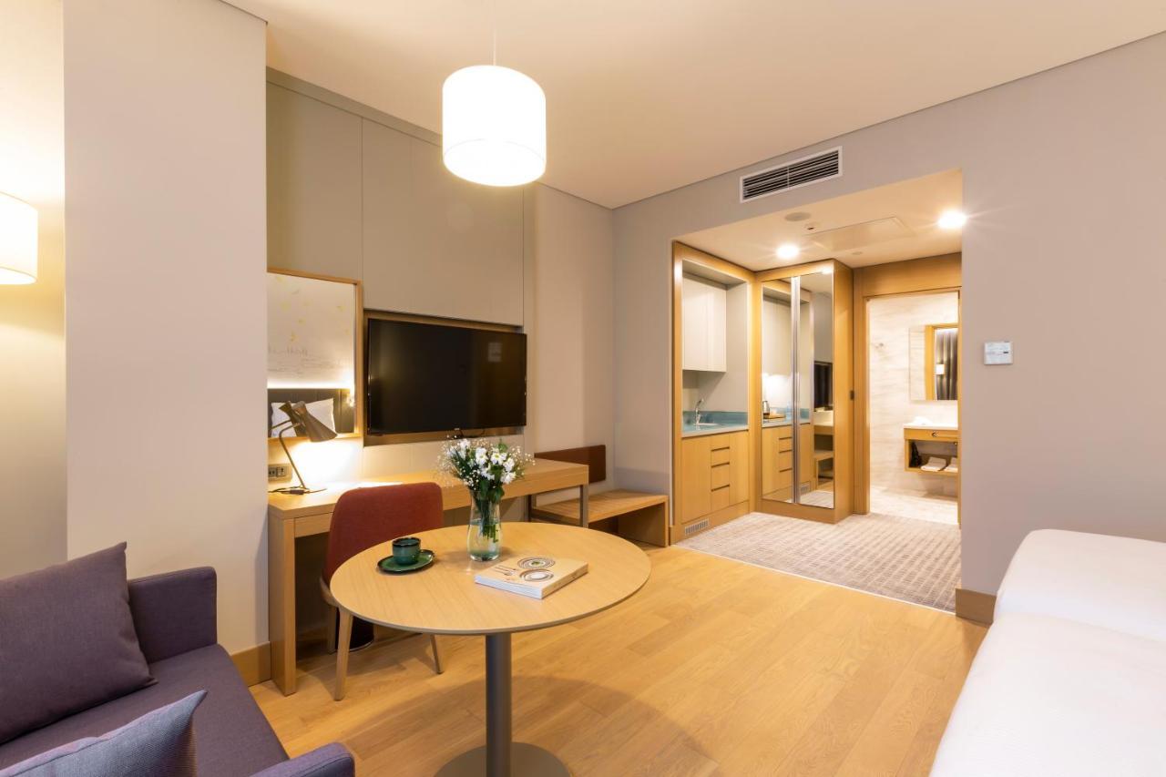 Radisson Hotel Istanbul Harbiye Exteriér fotografie