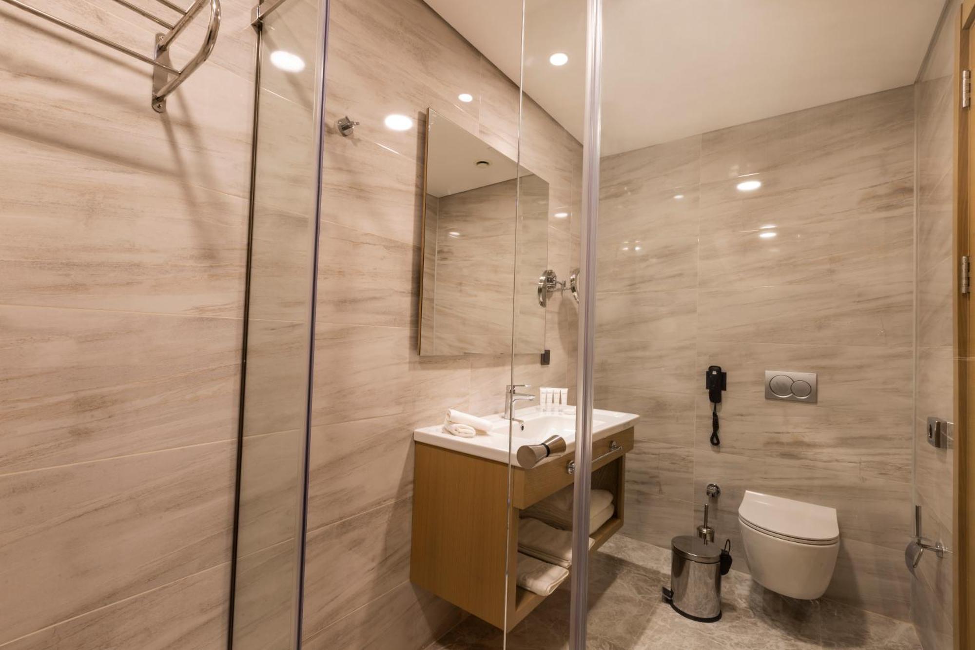 Radisson Hotel Istanbul Harbiye Pokoj fotografie